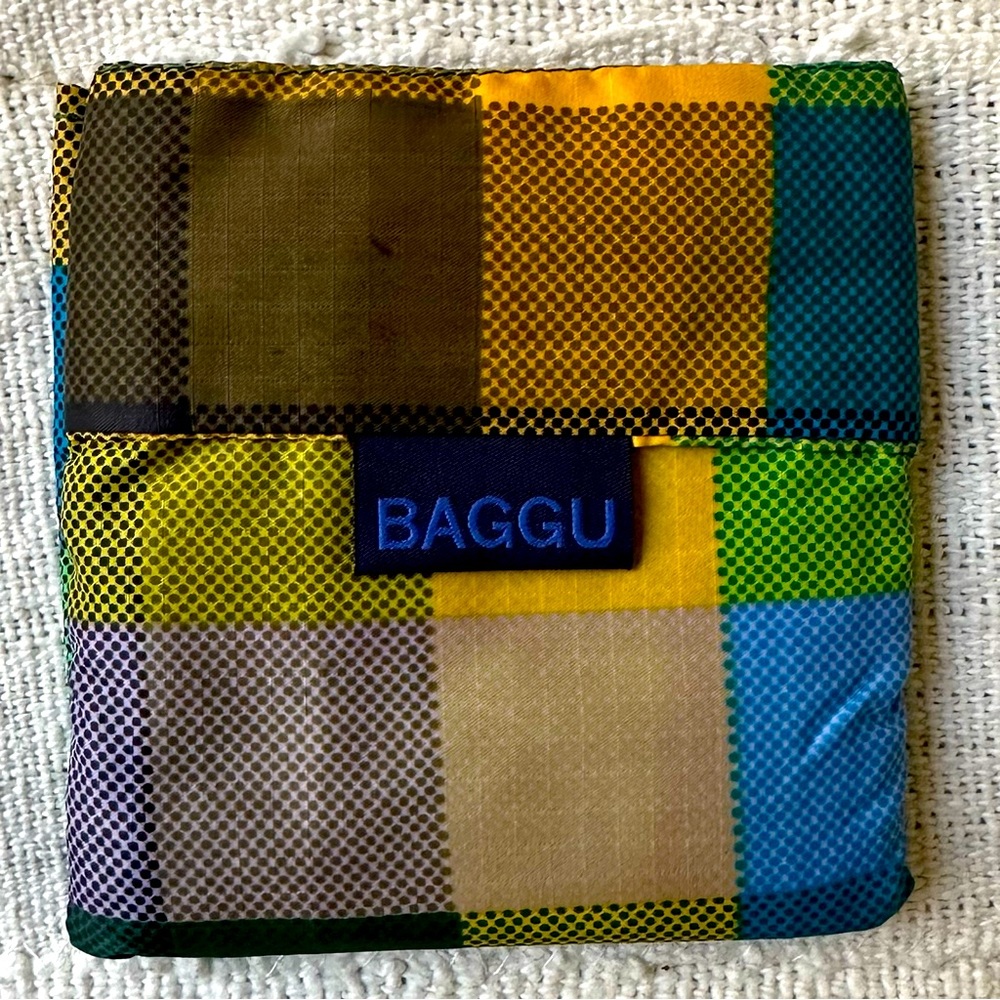 STANDARD BAGGU